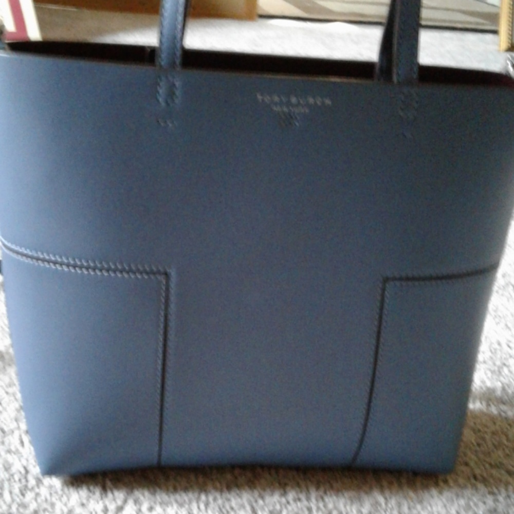 Tory Burch Block -T Leather Mini Tote❤️NWOT - Picture 3 of 4